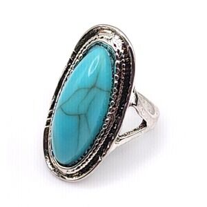 Silver Tone Turquoise Statement Ring Women's Synthetic Oval Bezel Size 6.5 Boho